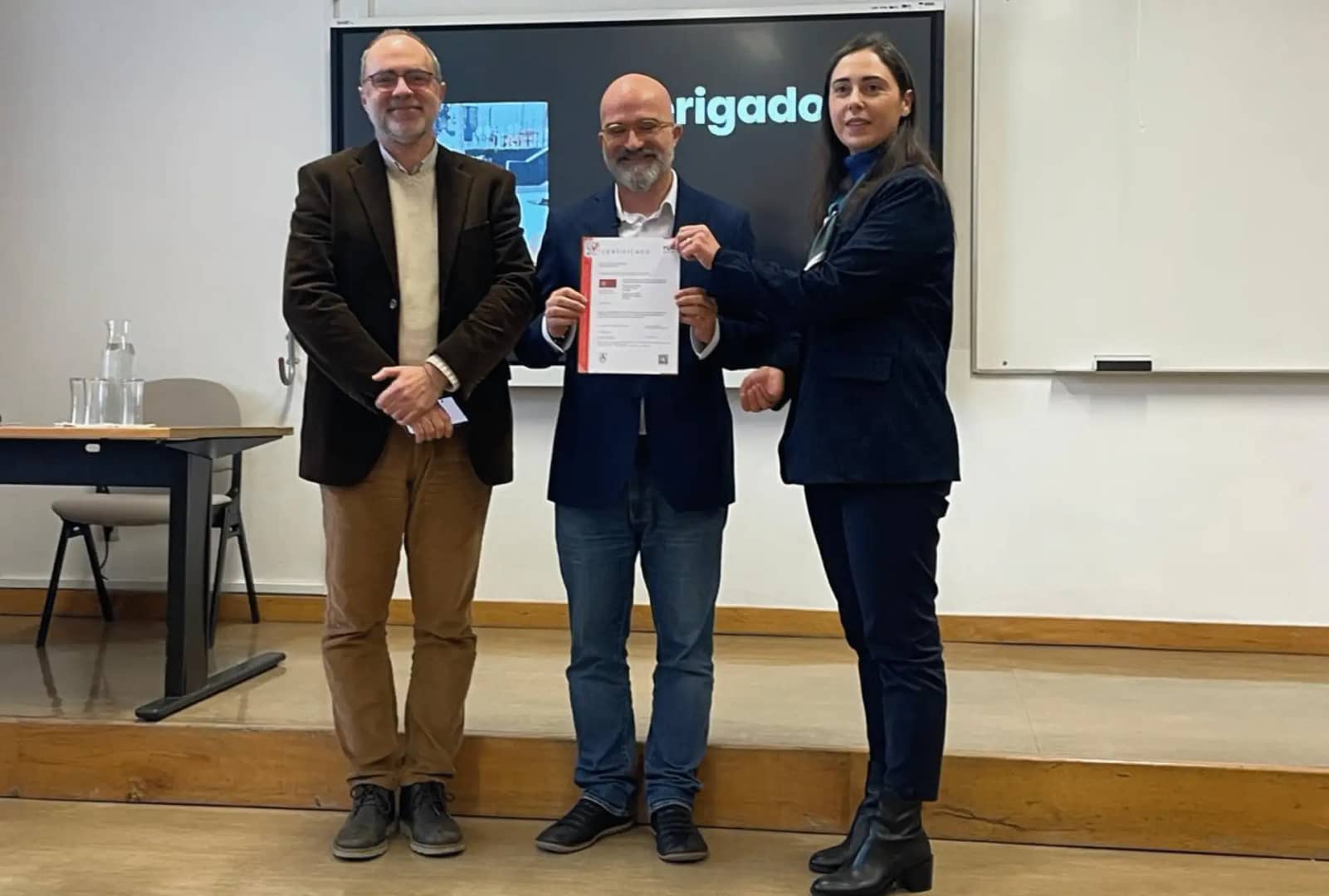 Entrega Certificado | Universidade do Minho – USAAE